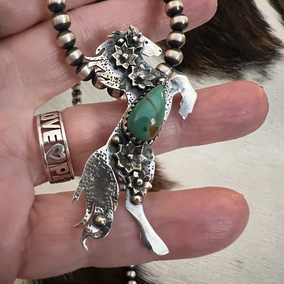 ❤️ Kingman Turquoise Decorative 925 Hand Stamped Statement Horse Pendant 2.22”L - Picture 13 of 15